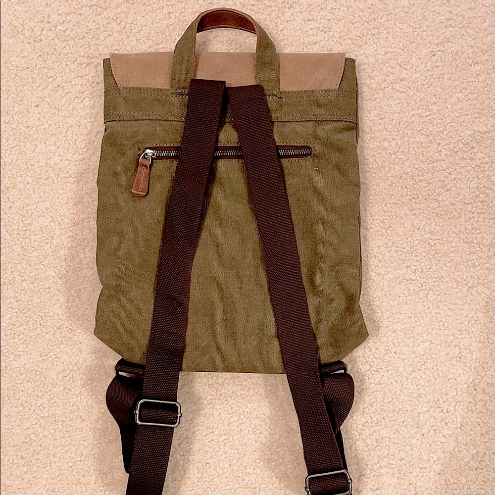 Genuine Leather Rucksack Backpack - Picture 2 of 3